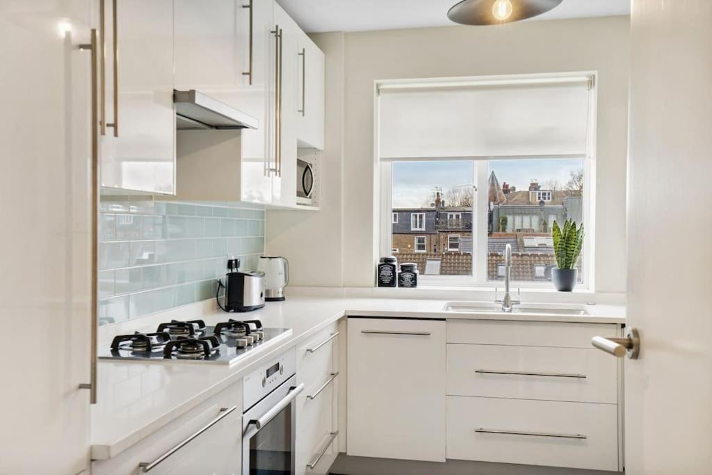 The Camden Suite Bright & Beautiful 2-Bed City Retreat ロンドン エクステリア 写真