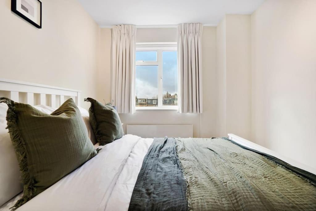 The Camden Suite Bright & Beautiful 2-Bed City Retreat ロンドン エクステリア 写真